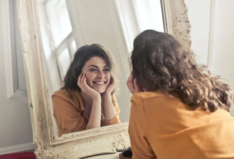 Priorities Yourself - Look Straight Into the Mirrors